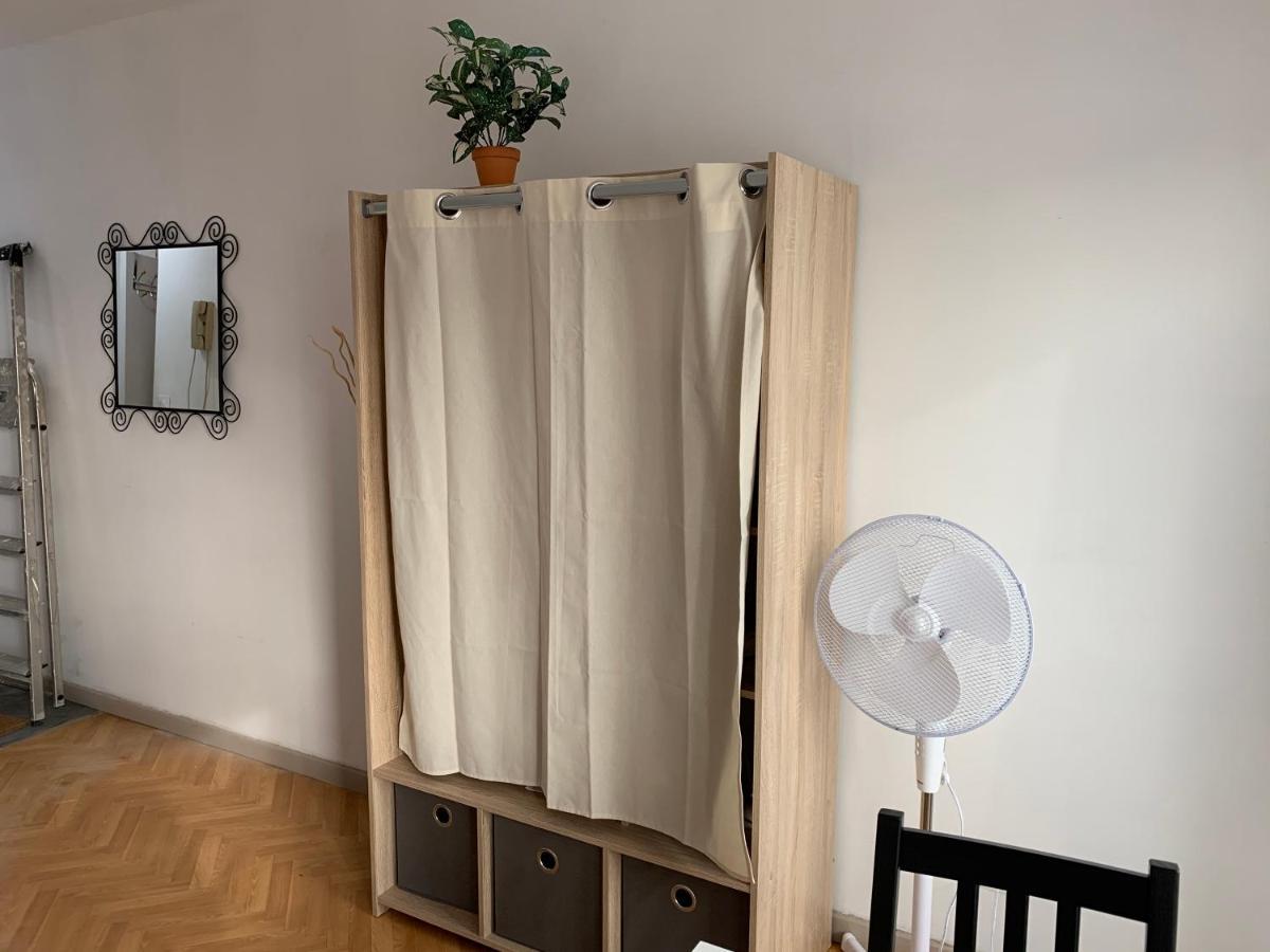 Nimes Studio Les Lavandes Parking Securise Appartement Buitenkant foto