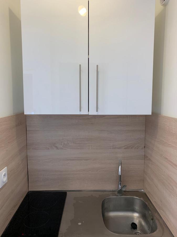 Nimes Studio Les Lavandes Parking Securise Appartement Buitenkant foto